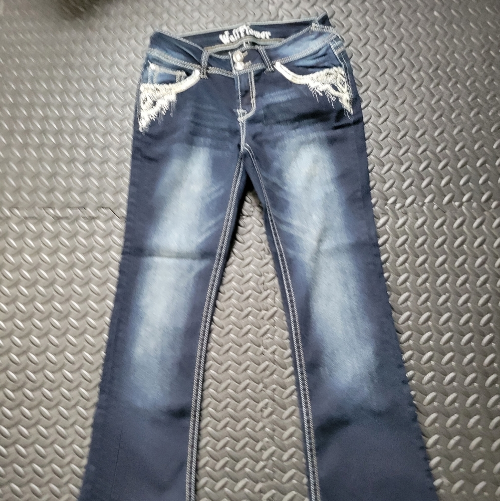 Wallflower boot cut jeans NWT
